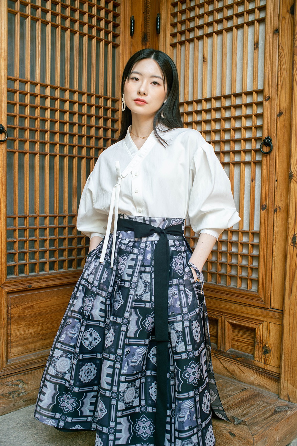 Dan Cheong Waist Skirt [Black]