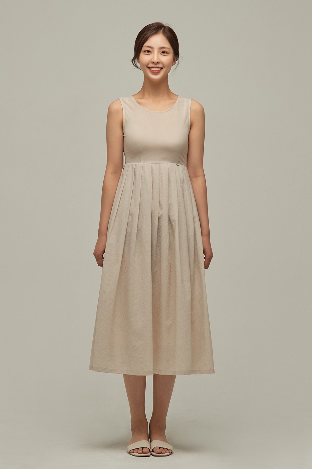 Light Dress 2 [Cream]