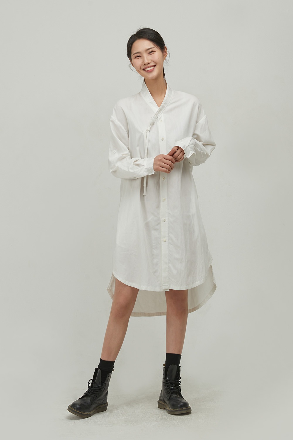 Deokhye Dangui Shirt Dress [White]