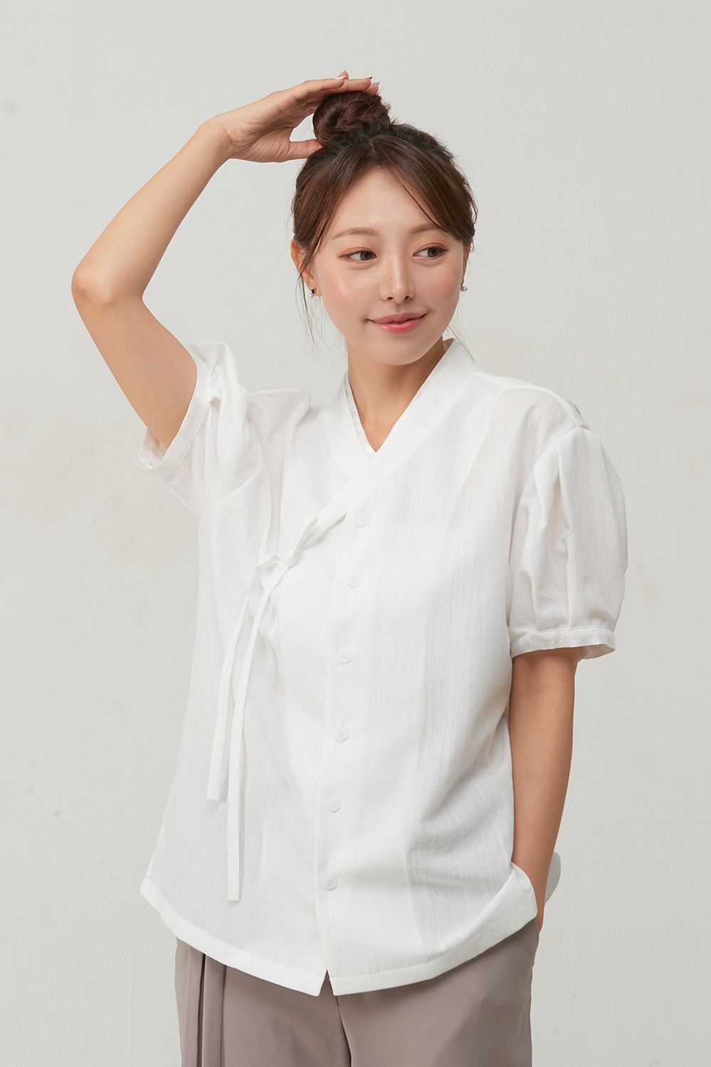 Deok Hye Dangui  Short-sleeve Jeogori [White]